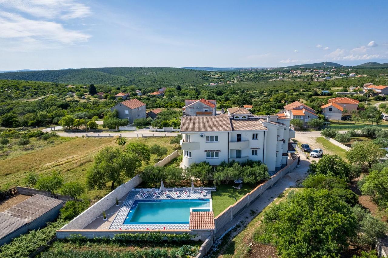 Apartman David S Bazenom Podusje Kültér fotó
