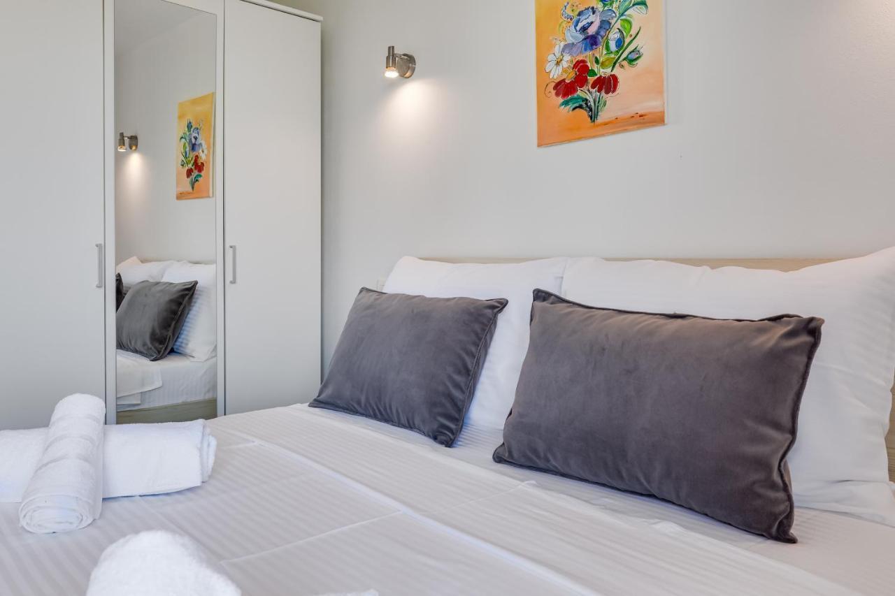 Apartman David S Bazenom Podusje Kültér fotó
